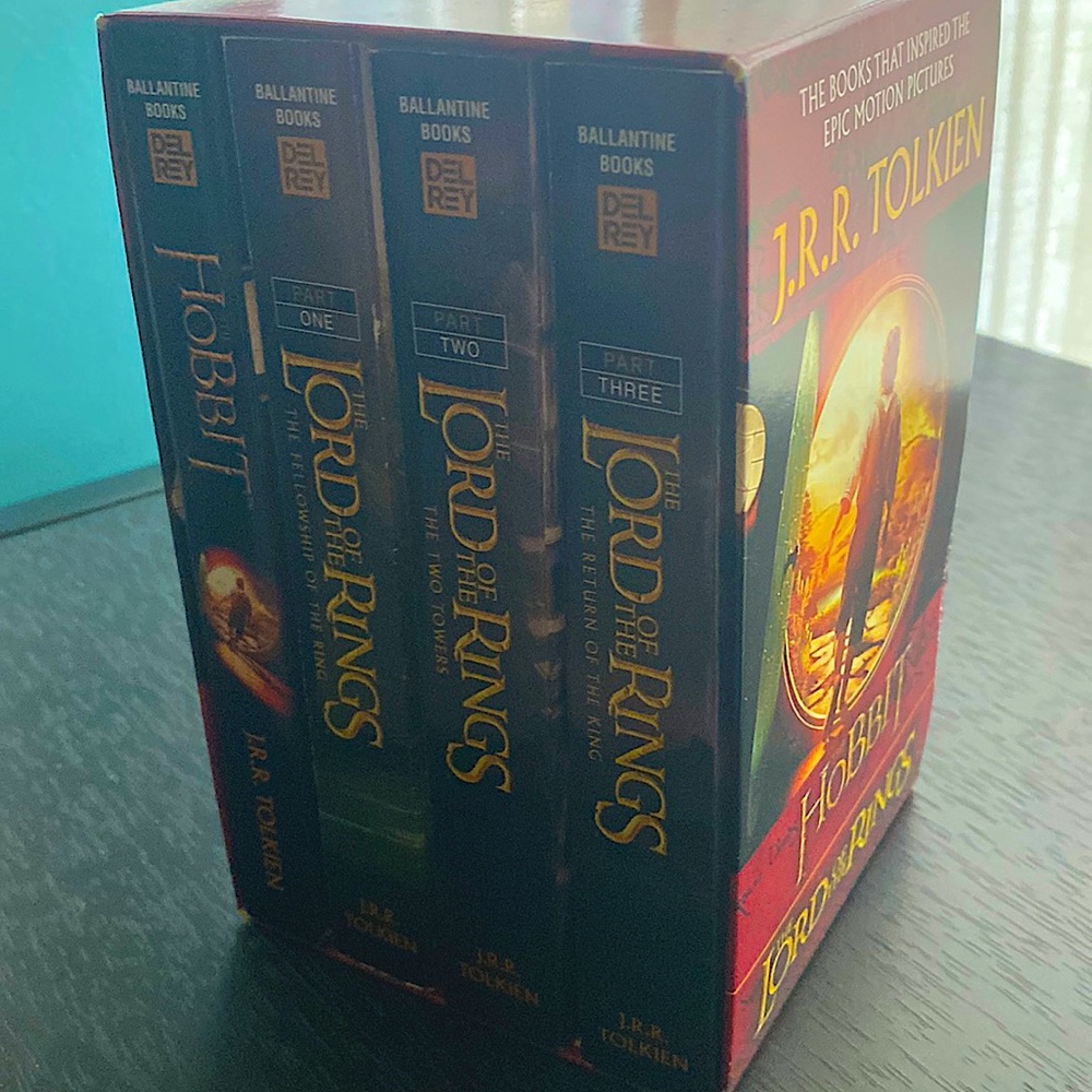 The Hobbit + Lord of The Rings complete book set